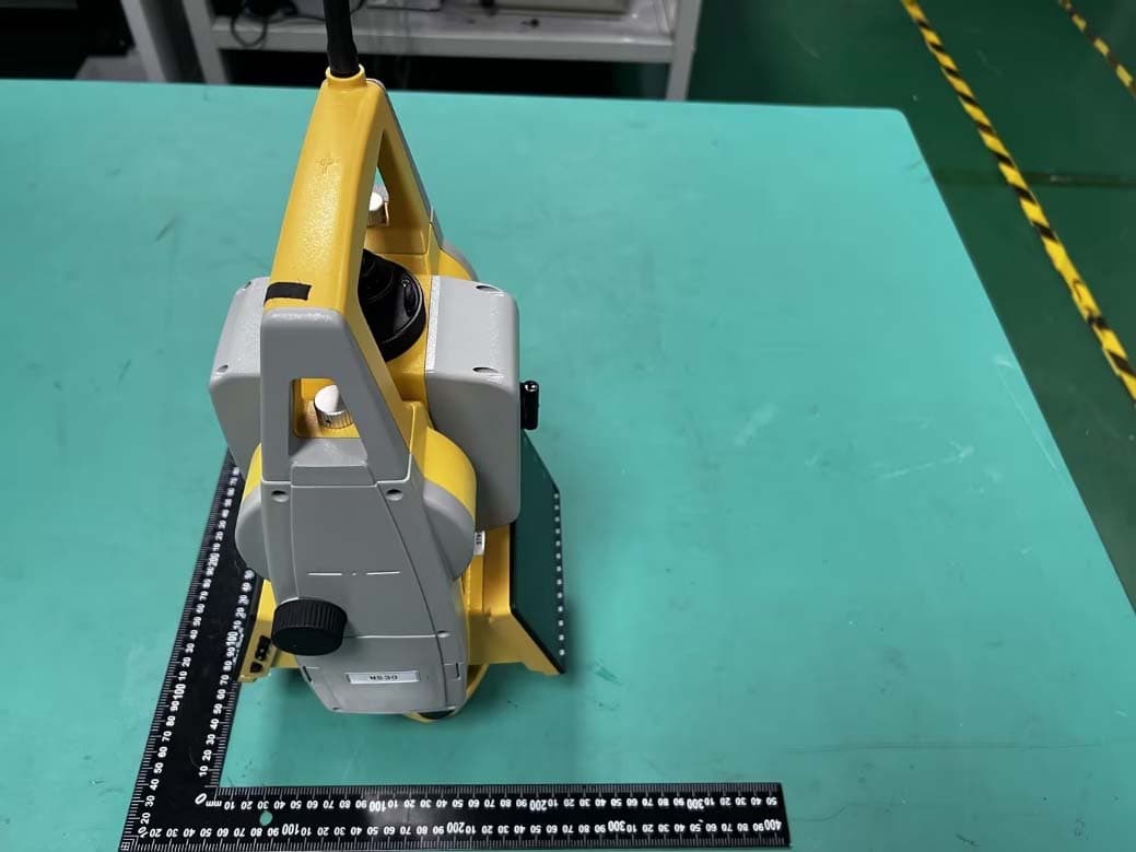 Total station - FCC ID 2AJTU-NS30 - South Surveying & Mapping Technology Co., Ltd. (4)