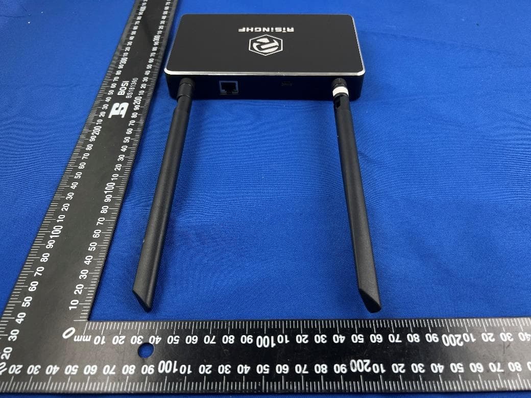 loT gateway base on LoRaWAN - FCC ID 2AJUZ-RHF2S027 - RuiXingHengFang Network(Shenzhen) Co., Ltd. (4)