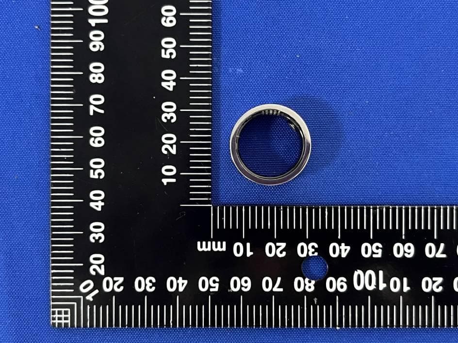 3Plus Loop Smart Ring - FCC ID 2AJVH-LOOP - 3Plus International Inc. (2)