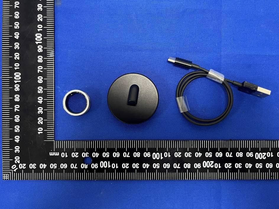 3Plus Loop Smart Ring - FCC ID 2AJVH-LOOP - 3Plus International Inc.