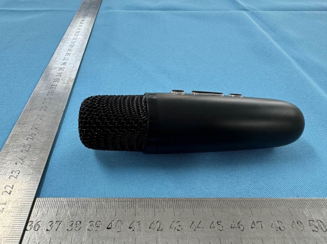 Wireless Karaoke Microphone - FCC ID 2AJVKKH131MIC - Foto Electric Supply Co., INC. (3)