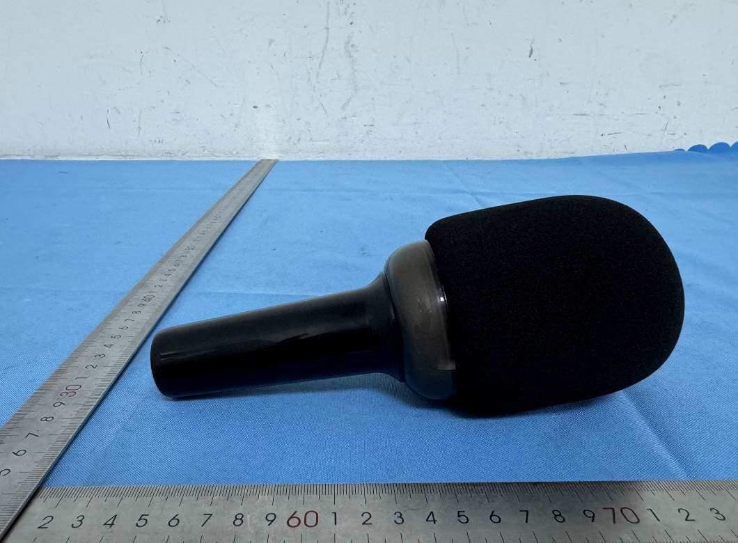 LED Karaoke Microphone with Built-In Speaker - FCC ID 2AJVKKH210 - Foto Electric Supply Co., INC. (5)