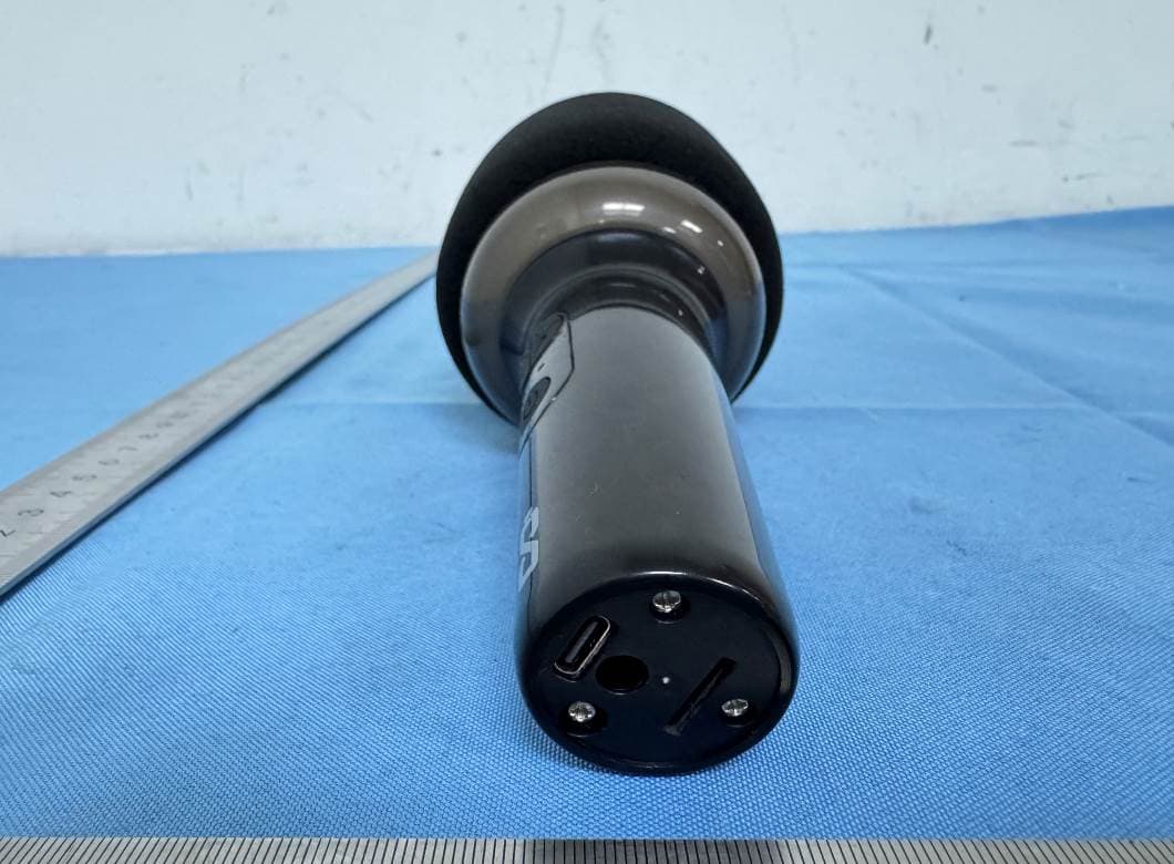 LED Karaoke Microphone with Built-In Speaker - FCC ID 2AJVKKH210 - Foto Electric Supply Co., INC. (2)