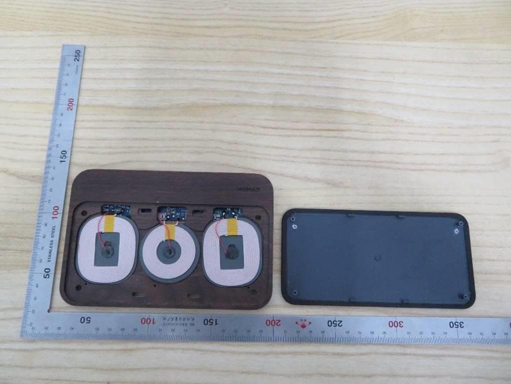 Base Station Hub Edition - FCC ID 2AJYRNM30011A30 - Nomad Goods, Inc. (5)