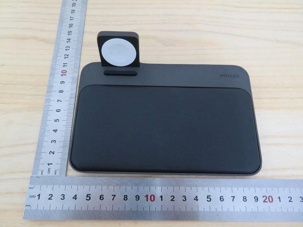 Base Station Watch Hub Edition - FCC ID 2AJYRNM3A045A00 - Nomad Goods, Inc. (4)