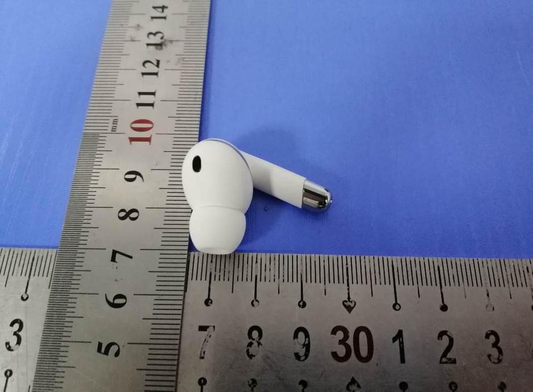 Ture wireless earbuds ANC - FCC ID 2AJYS-A1A - Happy Plugs AB (4)