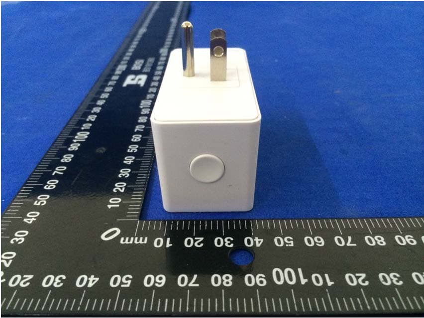 Smart Plug - FCC ID 2AK29-DS2002 - Deako Inc. (2)