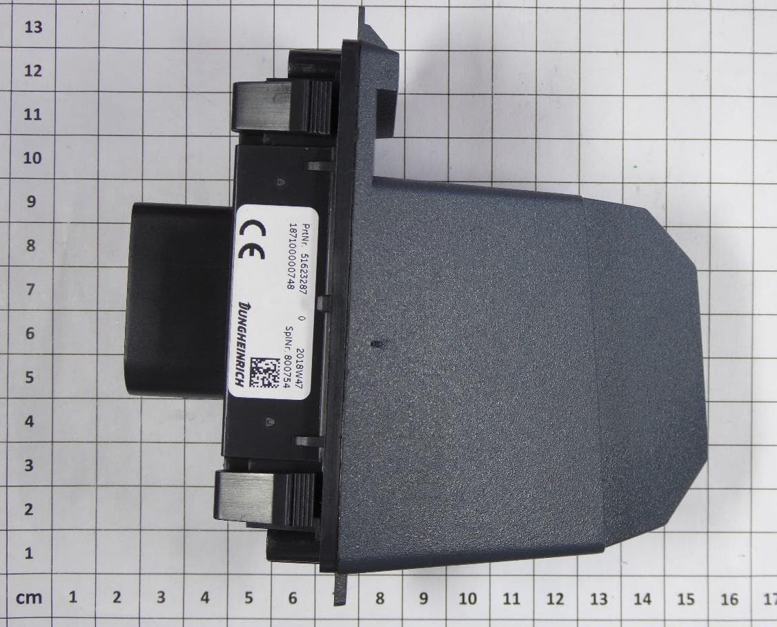 Truck anchor for distance measurements to a person tag - FCC ID 2AK6M-EP20FMMASTER - Jungheinrich AG