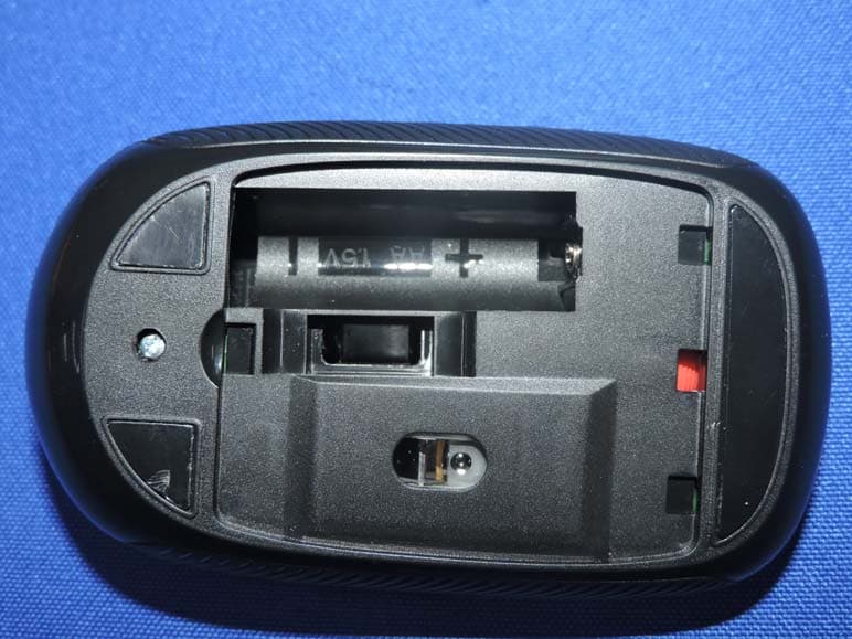 WIRELESS MOUSE - FCC ID 2AK8Q-EWM01862 - Shenzhen Unichain Technology Co., Ltd