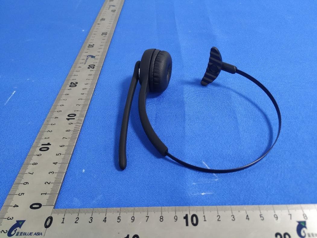 BLUETOOTH HEADSETS - FCC ID 2AK8Q-TKHS004 - Shenzhen Unichain Technology Co., Ltd (3)