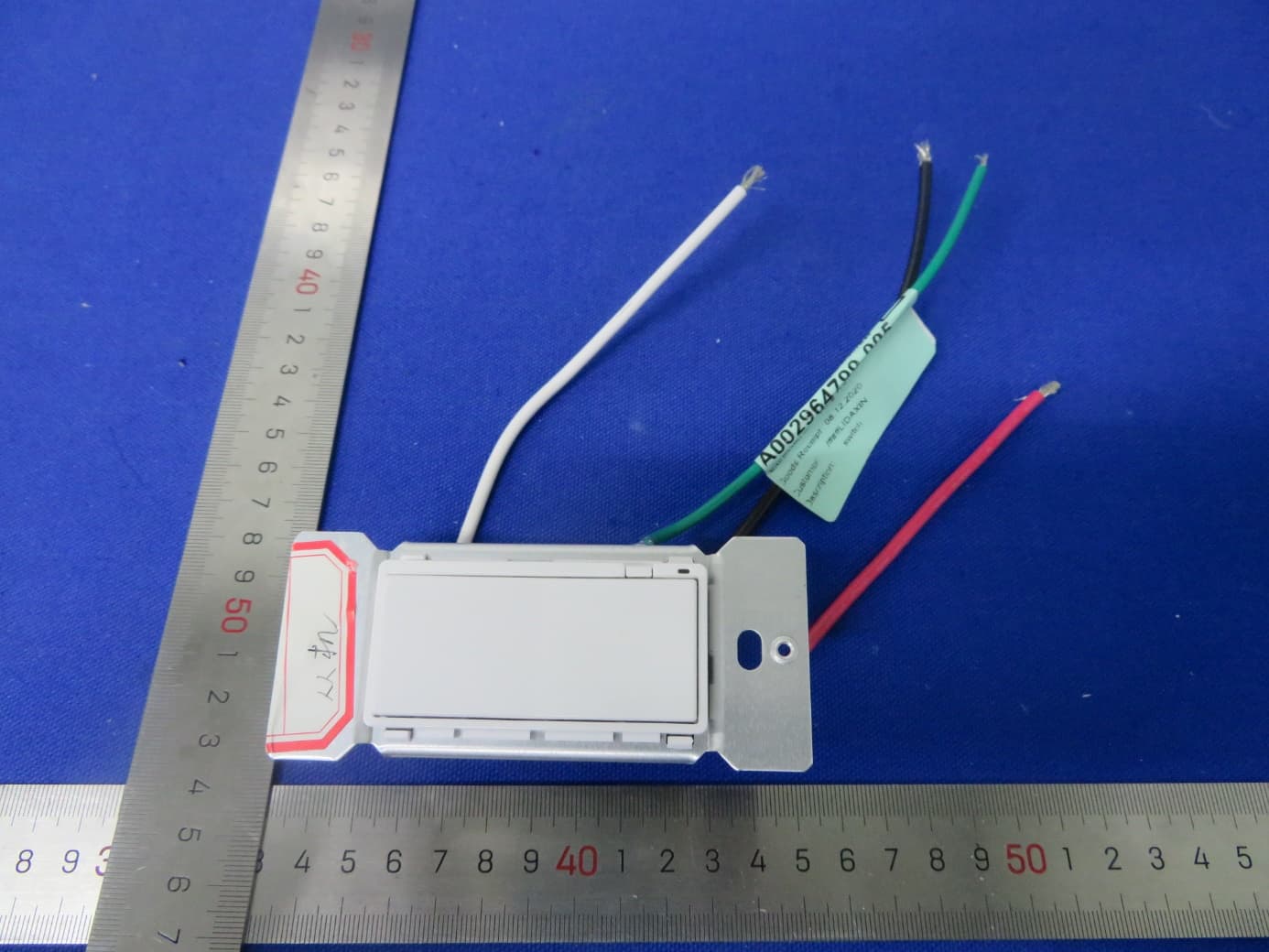 In-Wall Smart Switch - FCC ID 2AKCY-HIWMAS1BLE40A - Cooper Lighting LLC