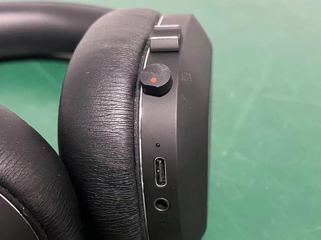 Bluetooth Headphone - FCC ID 2AKFED100 - The Art of Utility AB (5)