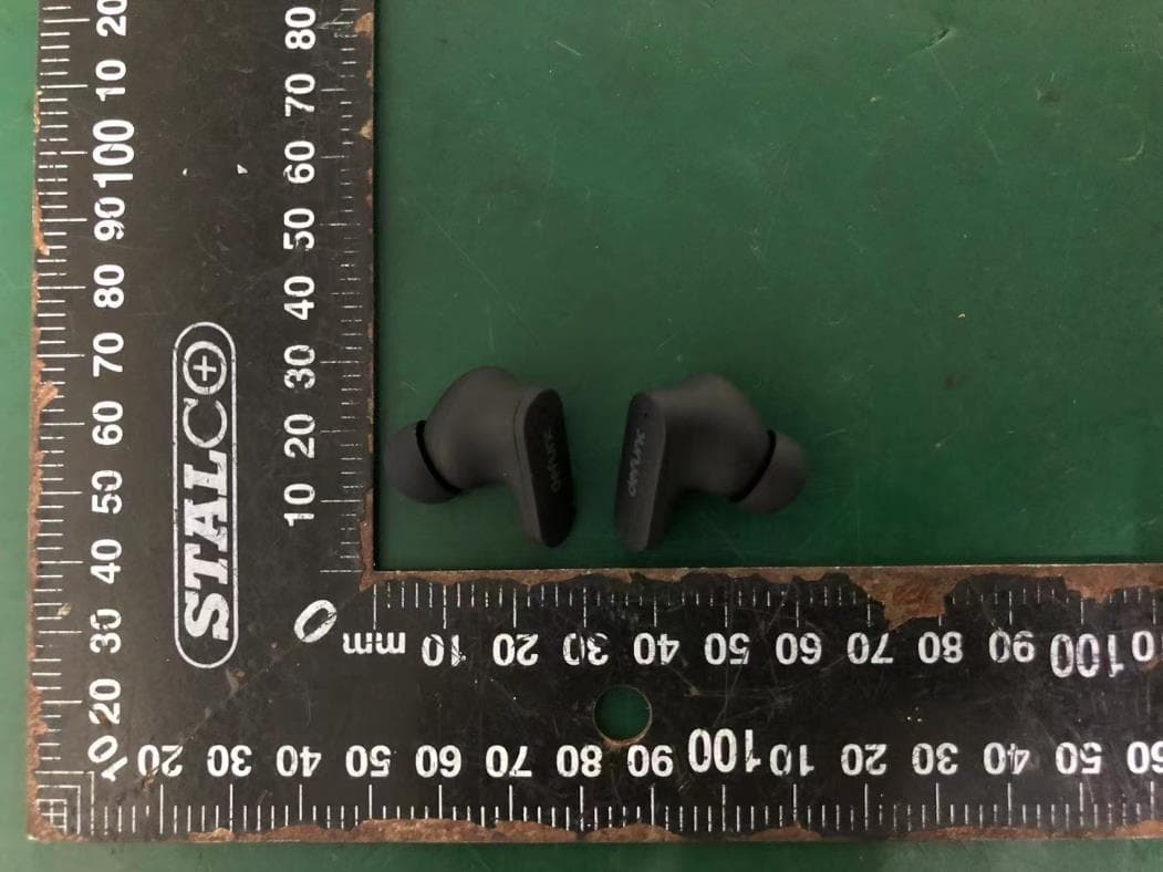 Bluetooth Headset - FCC ID 2AKFED435 - The Art of Utility AB