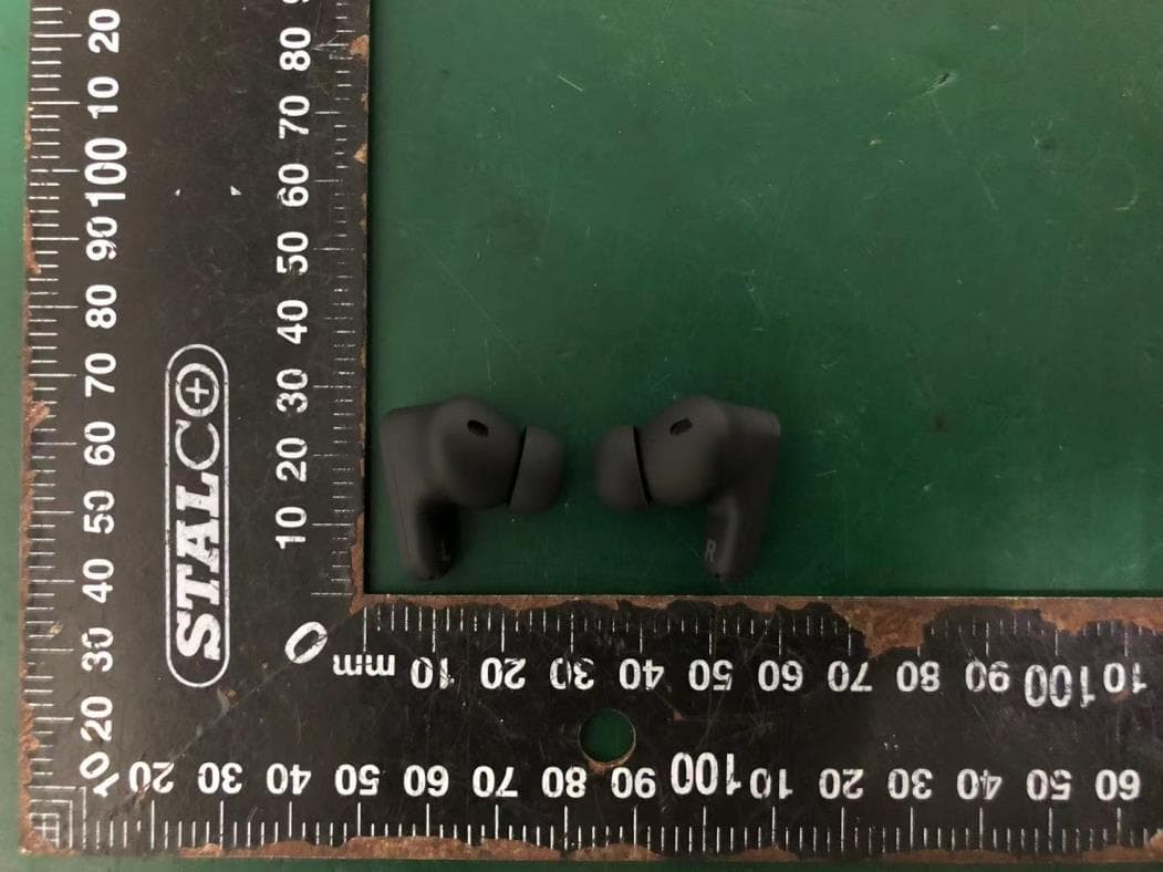 Bluetooth Headset - FCC ID 2AKFED435 - The Art of Utility AB (2)