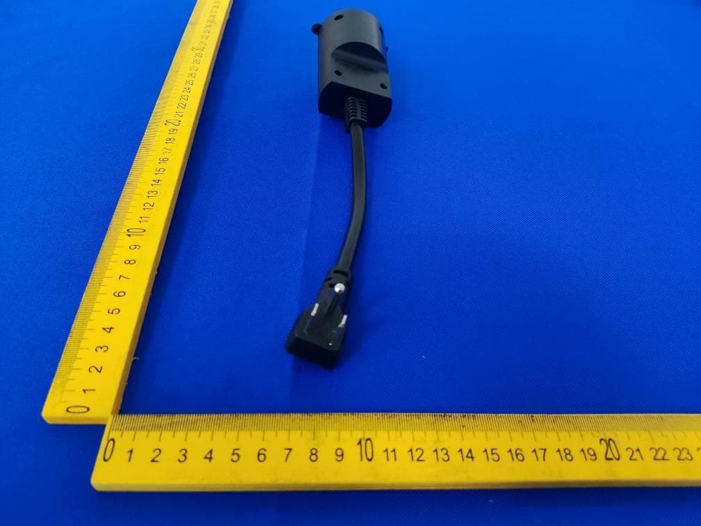 Smart Outdoor Wifi Plug - FCC ID 2AKG3-OW104 - Shenzhen JBT Smart Lighting Co.,LTD