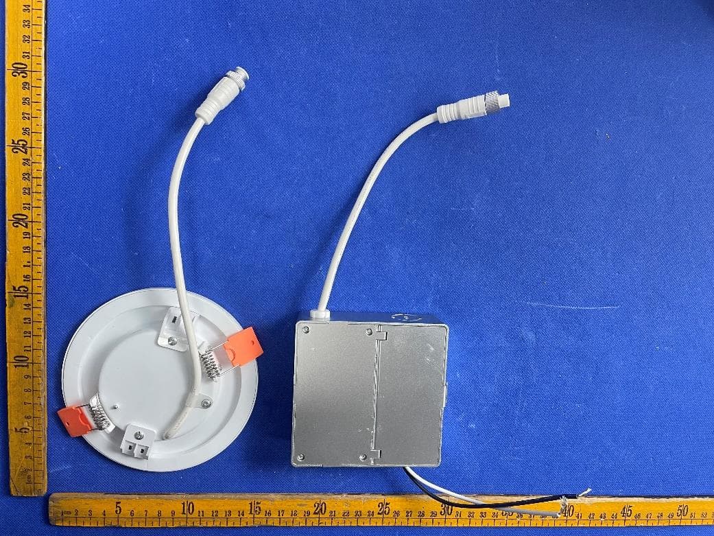 LED MICRODISK 4 inch - FCC ID 2AKGT-63870 - LEDVANCE LLC