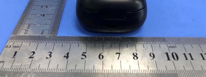Pro True Wireless Earbuds - FCC ID 2AKI8-20526 - TOPWAY EM ENTERPRISE LTD. (5)