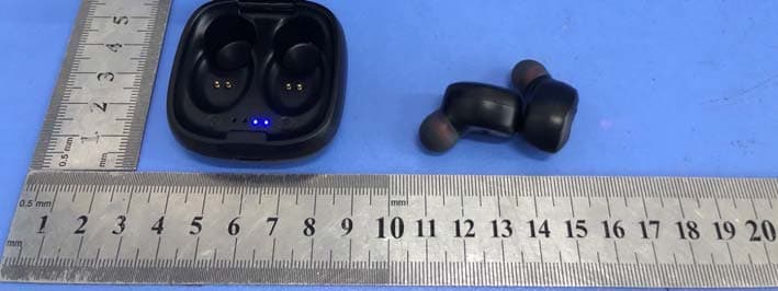 Pro True Wireless Earbuds - FCC ID 2AKI8-20526 - TOPWAY EM ENTERPRISE LTD. (3)