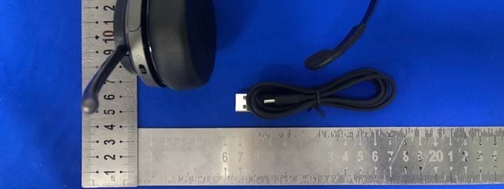 Bluetooth Headset - FCC ID 2AKI8-20BF01 - TOPWAY EM ENTERPRISE LTD. (4)