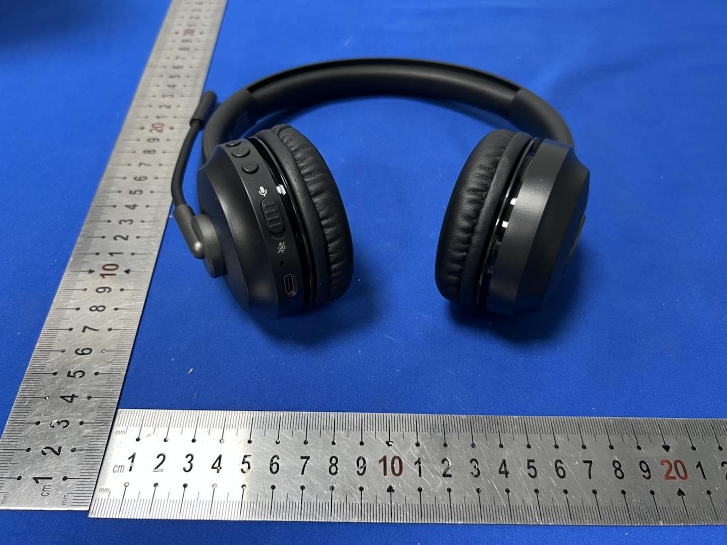 WIRELESS HEADSET - FCC ID 2AKI8-TP-BF03 - TOPWAY EM ENTERPRISE LTD. (2)