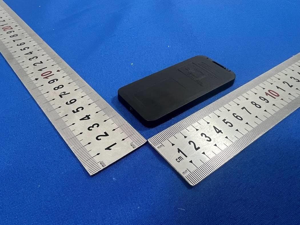 Remote Control - FCC ID 2AKKN-R006 - Haining Zhongyuan Plastic Co., Ltd.