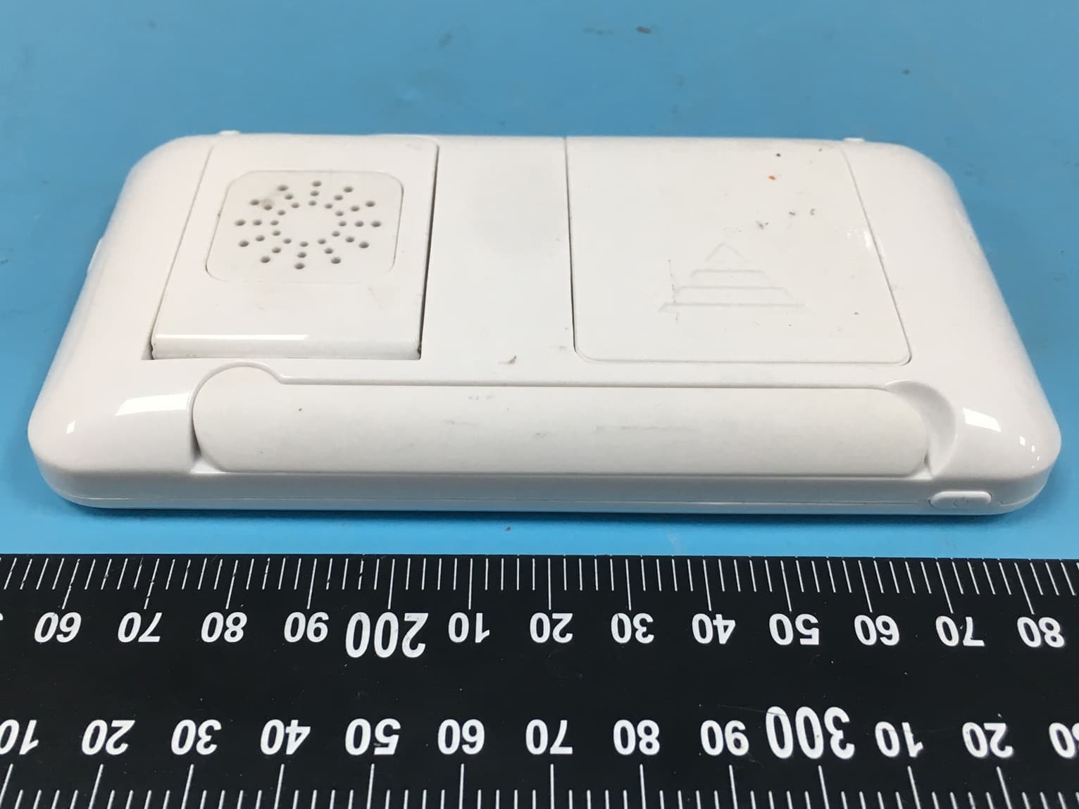 Baby Monitor Display - FCC ID 2AKKSE40 - Shenzhen HDKing Electronics Co.,Ltd (5)