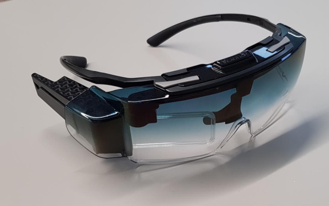 Personal protective equipment for eyes with augmented reality - FCC ID 2AKOLPZ0001 - UNIVET s.r.l. (2)