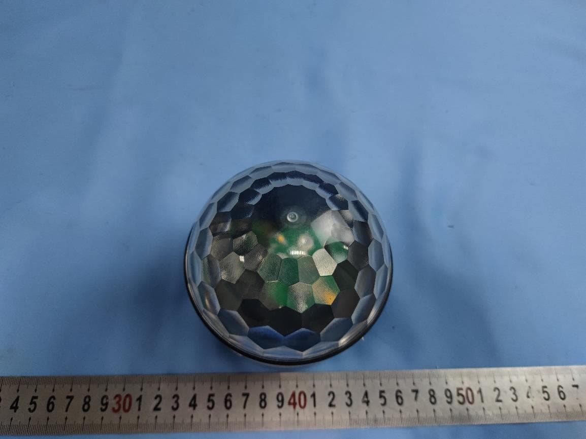 DISCO LAMP SPEAKER WITH COLOR/WHITE LED LIGHTING - FCC ID 2AKP3-100025111 - Zhejiang Fousine Science &Technology Co.Ltd. (4)