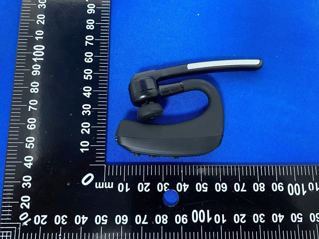 True wireless earbuds - FCC ID 2AKR3-U8 - Shenzhen XinZhengYu technology Co.,ltd