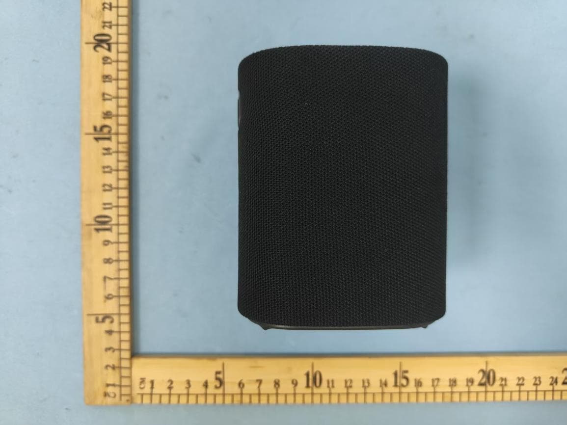 Portable Speaker - FCC ID 2AKRC-TX10 - Shenzhen hutianmei Technology Co.,Ltd (4)