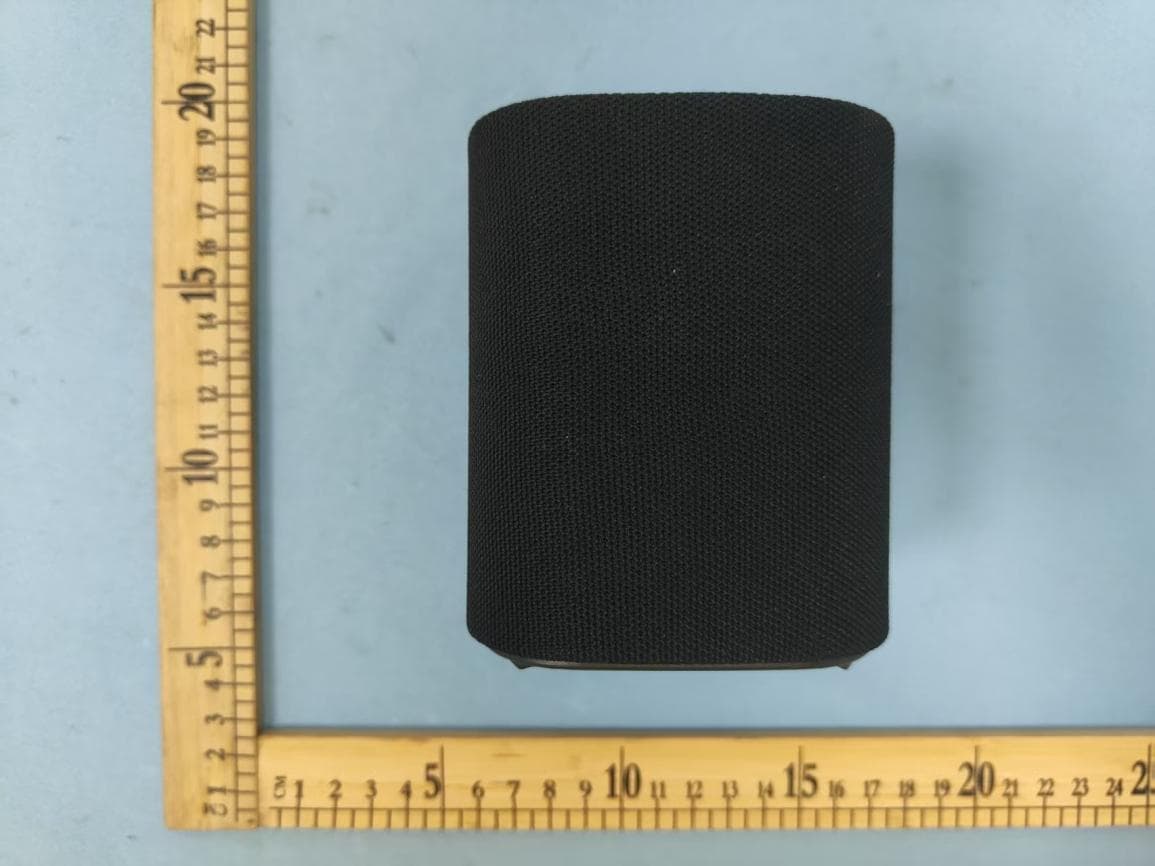 Portable Speaker - FCC ID 2AKRC-TX10 - Shenzhen hutianmei Technology Co.,Ltd (5)