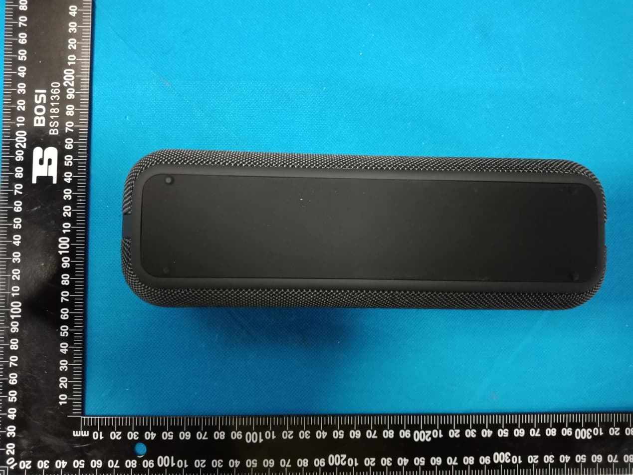 Bluetooth speaker - FCC ID 2AKRC-V7PRO - Shenzhen hutianmei Technology Co.,Ltd (5)