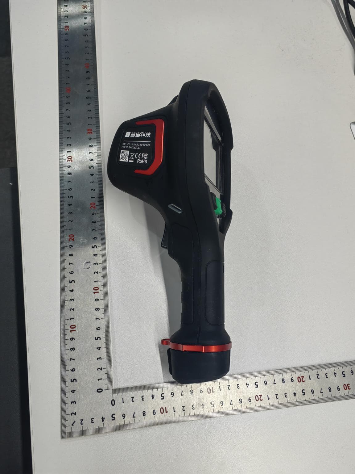 Firefighter thermal camera - FCC ID 2AKU5ZC17 - Wuhan Guide Sensmart Tech Co., Ltd