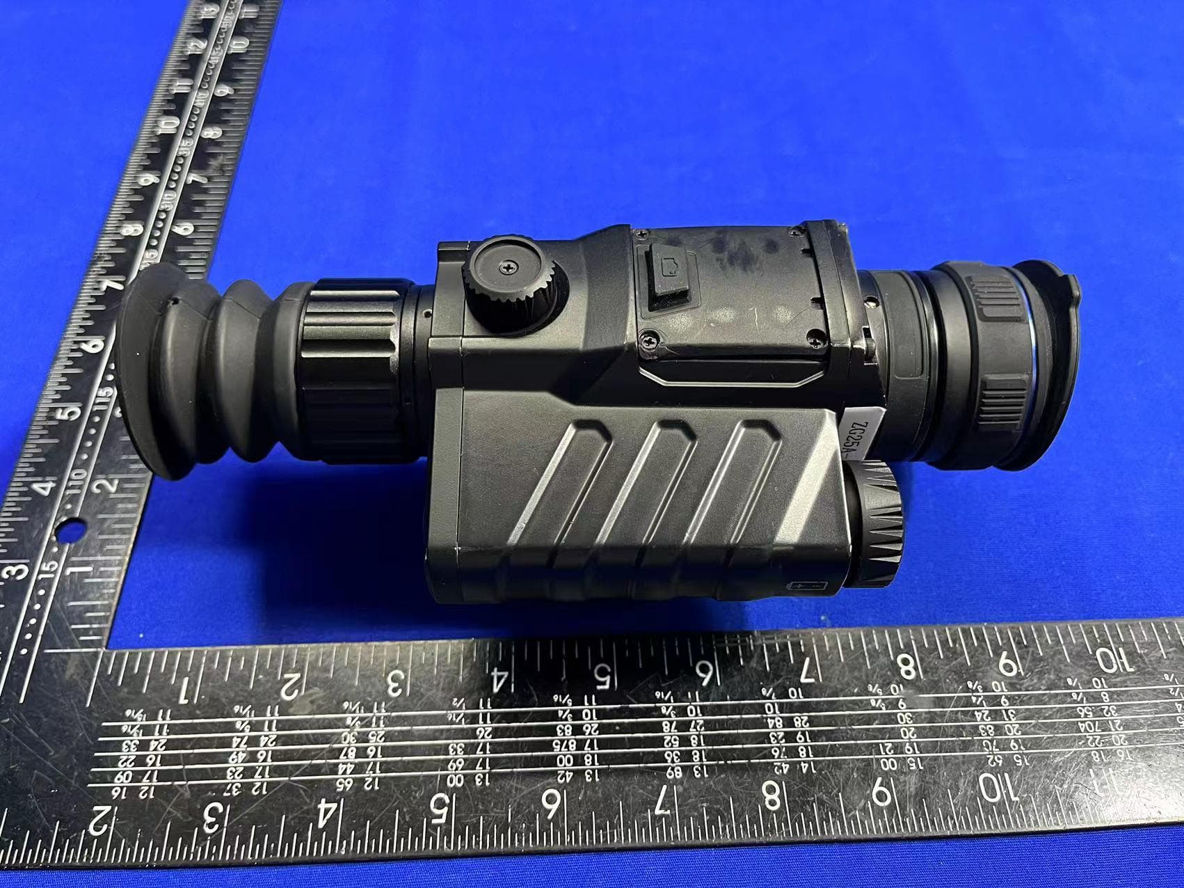 Day & Night Vision Scope - FCC ID 2AKU5ZG25 - Wuhan Guide Sensmart Tech Co., Ltd (4)