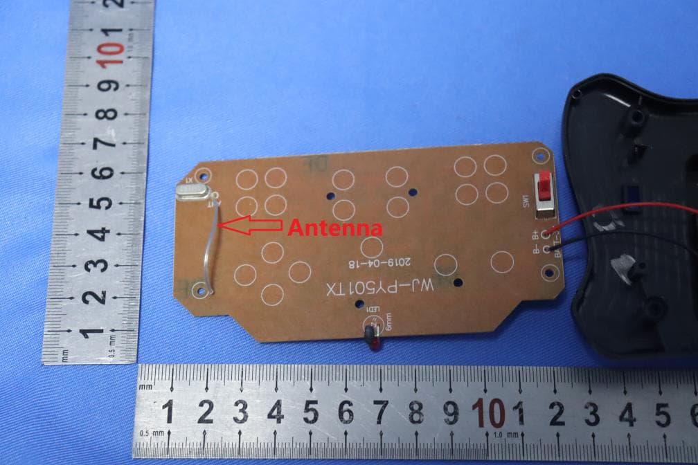 REMOTE CONTROL CAR SERIES - FCC ID 2AL2ZZG-C1605 - ShanTou Zegan Plastic Toys Co.,Ltd. (5)