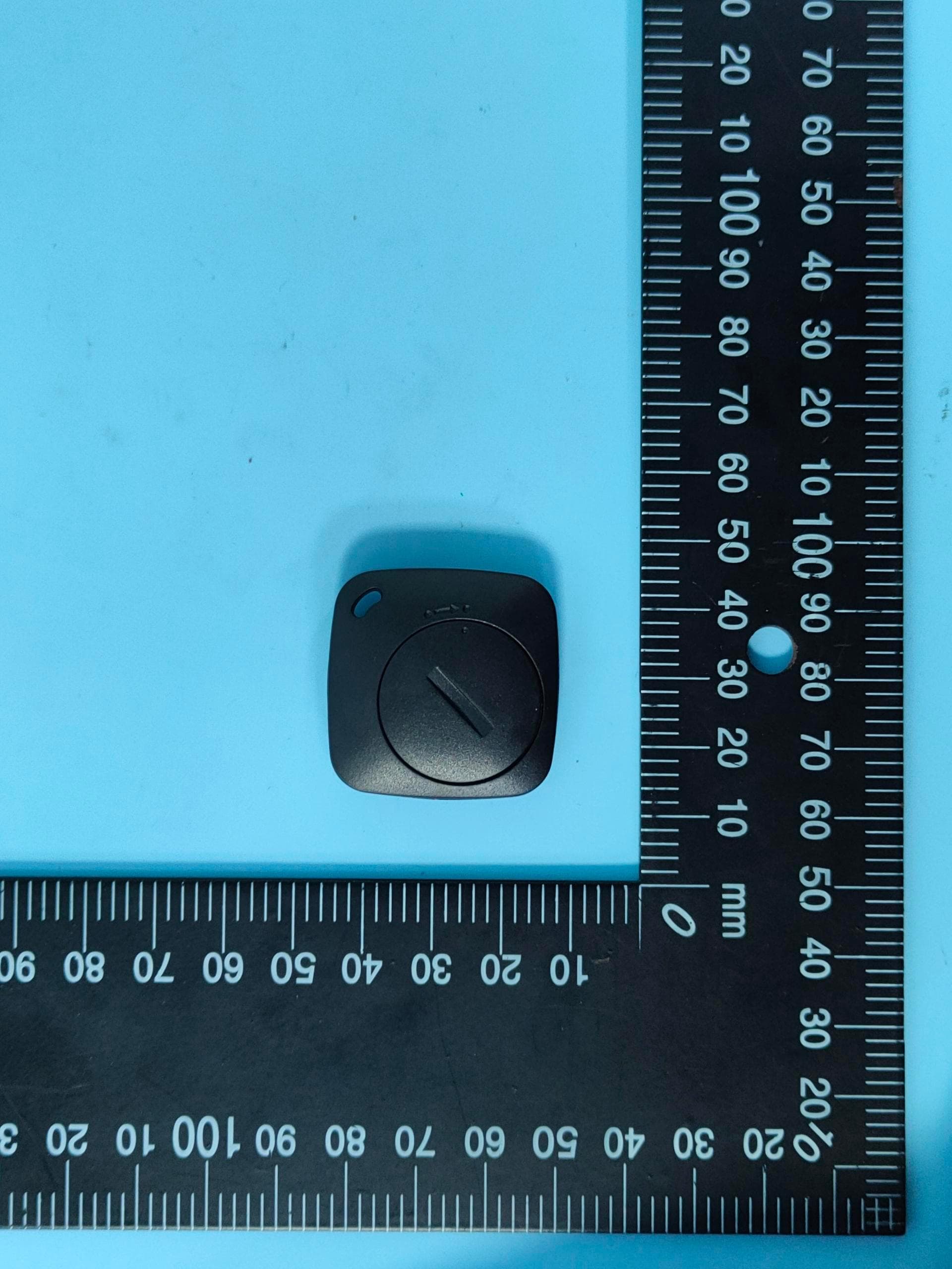 Find My Locator - FCC ID 2AL3B-AIYATO-L1 - ShenZhen Doctors of Intelligence & Technology Co.,Ltd.