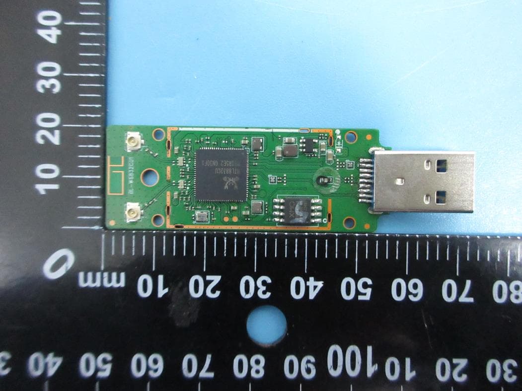 AX5400M Tri-Band High Gain Wireless USB Adapter - FCC ID 2AL6KBL-WTN5400E - ShenZhen BiLian Electronic Co.,Ltd. (4)