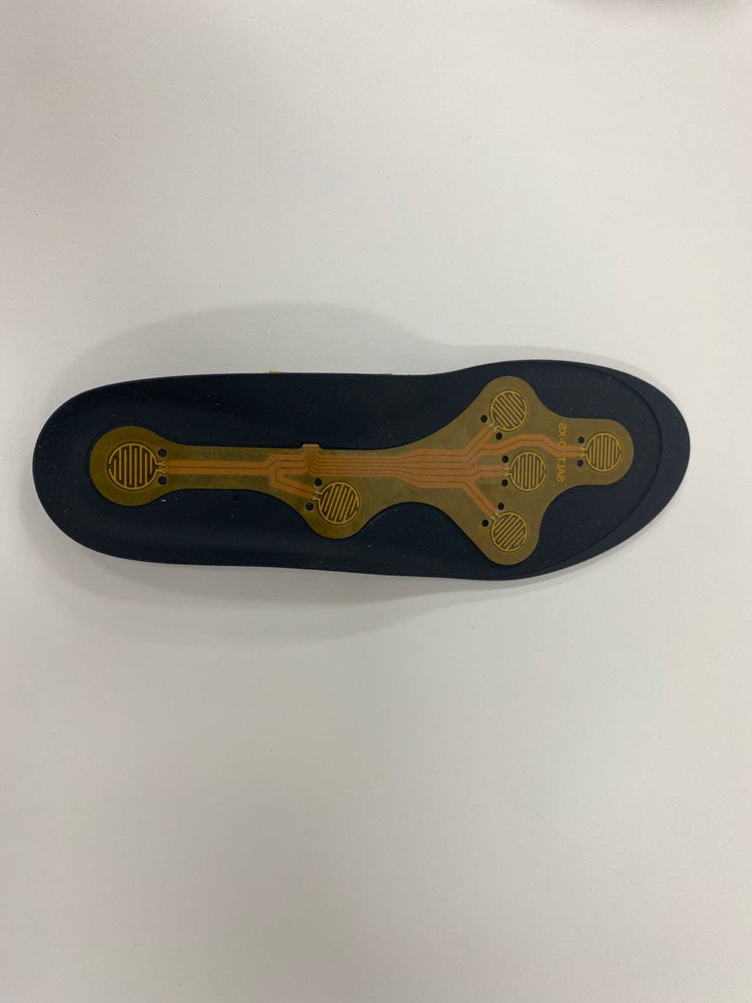 SMART INSOLE - FCC ID 2AL6N-ST-BTIN003R - Salted Co., Ltd.