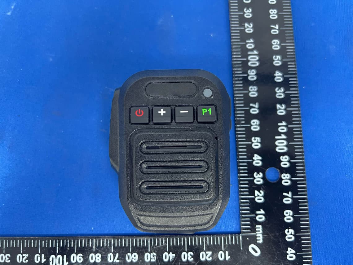 Wireless Speaker Microphone - FCC ID 2AL6T-WM500 - Quanzhou KST Electronics Co., Limited (2)