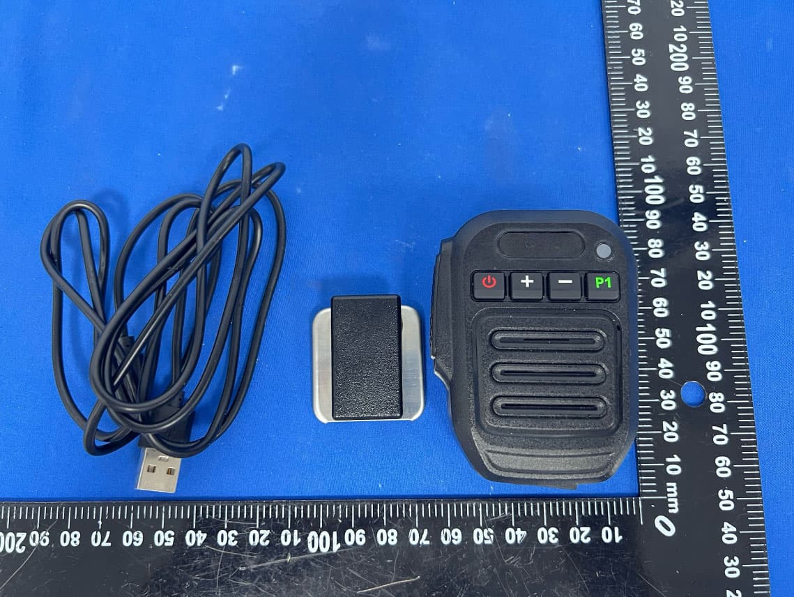 Wireless Speaker Microphone - FCC ID 2AL6T-WM500 - Quanzhou KST Electronics Co., Limited