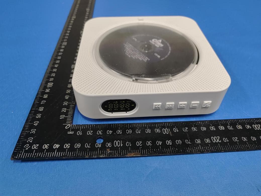 portable bluetooth DVD player - FCC ID 2AL7FFCD-D100 - Focus Industrial (HongKong) Development CO.,LIMITED