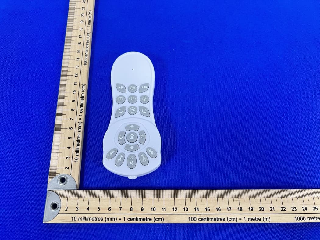 Eight round Q cute intelligent robot dog - FCC ID 2AL7W-CV-D902 - WEI SHENG DA TOYS FACTORY