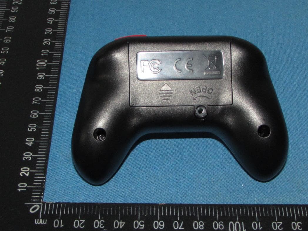 Cyber-rex toy drone Transporter - FCC ID 2AL7Y-TRANSPORTER - Dongguan Yinyan Electric Tech. Ltd. (5)
