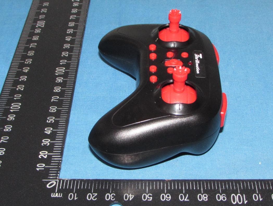 Cyber-rex toy drone Transporter - FCC ID 2AL7Y-TRANSPORTER - Dongguan Yinyan Electric Tech. Ltd. (4)