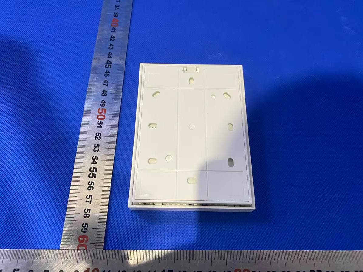 Room Unit with 2.4GHz Thread - FCC ID 2AL8AQMA340KT - Beijing Siemens Cerberus Electronics Ltd. (2)