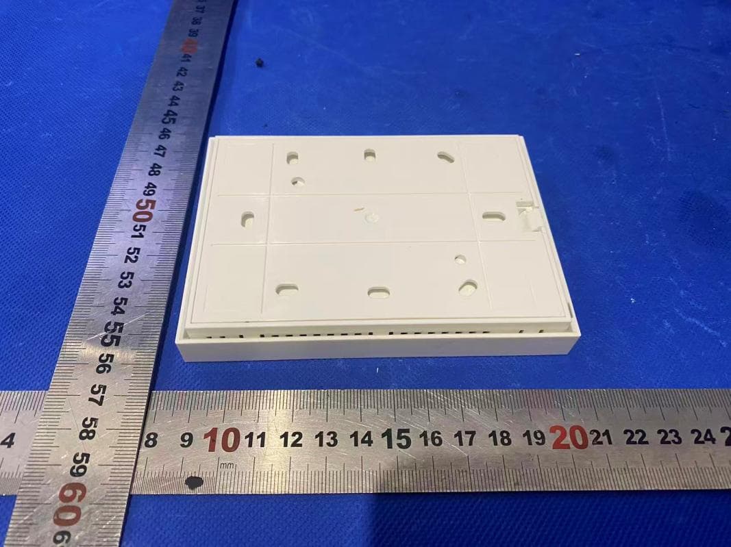 Room Unit with 2.4GHz Thread - FCC ID 2AL8AQMA340KT - Beijing Siemens Cerberus Electronics Ltd. (3)