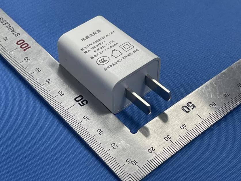 HD PT Camera - FCC ID 2AL8S-0235C7Q1 - ZHEJIANG UNIVIEW TECHNOLOGIES CO LTD (3)