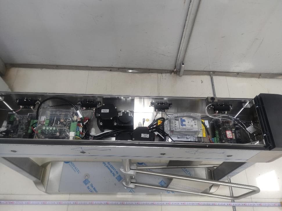 Fast Lane Guard - FCC ID 2AL8S-0235CBQL - ZHEJIANG UNIVIEW TECHNOLOGIES CO LTD (2)