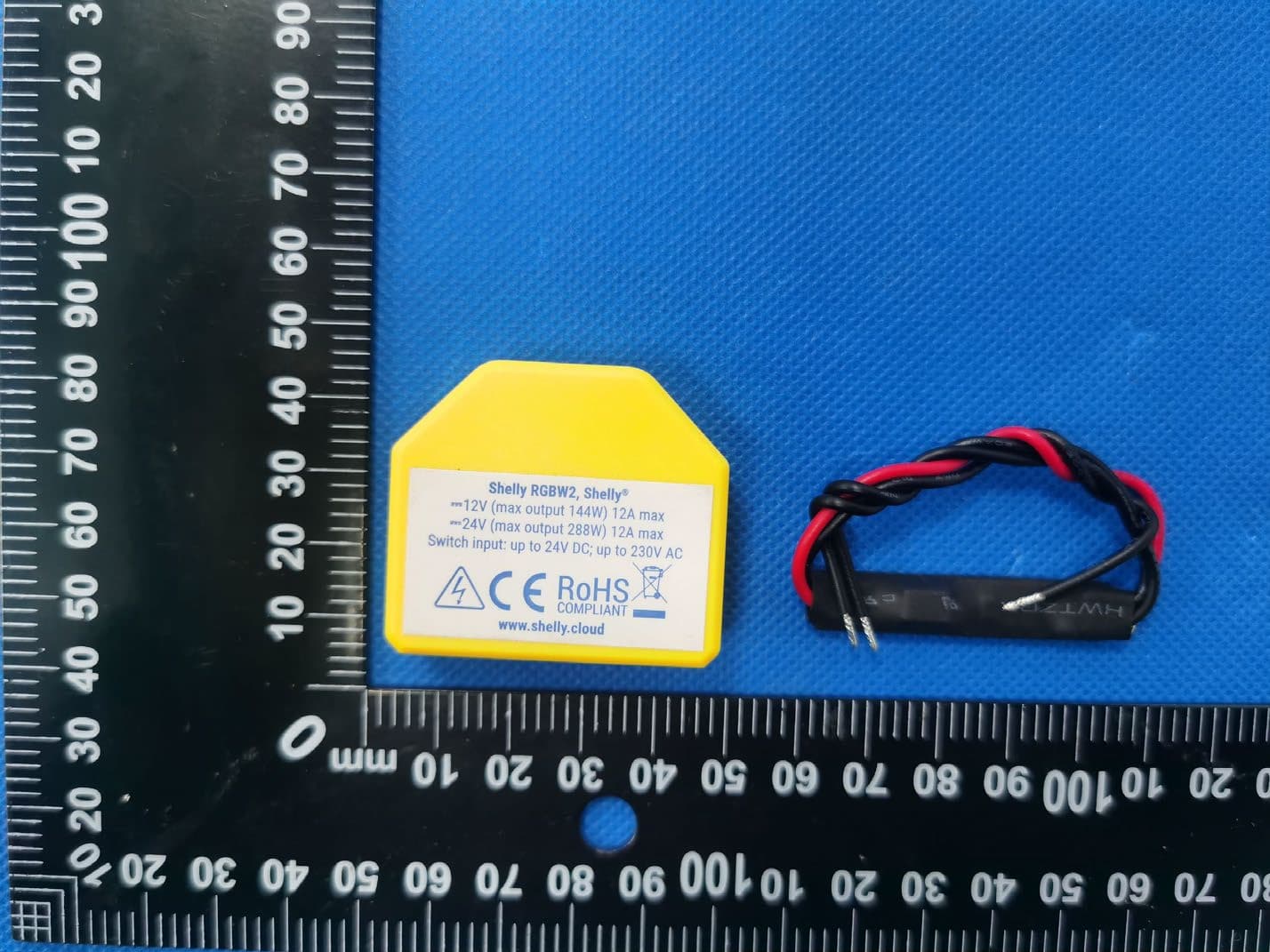 Shelly RGBW2 - FCC ID 2ALAYSHRGBW-V2 - Allterco Robotics (2)