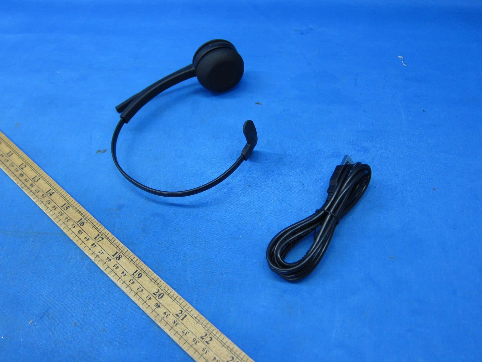DECT 6.0 Wireless Headset - FCC ID 2ALB3LH575HS - IPN Headsets (2)